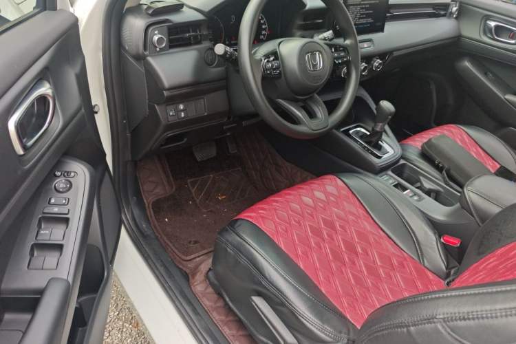 Used Honda Vezel 2023 1.5L CVT Tech Edition Driver Seat