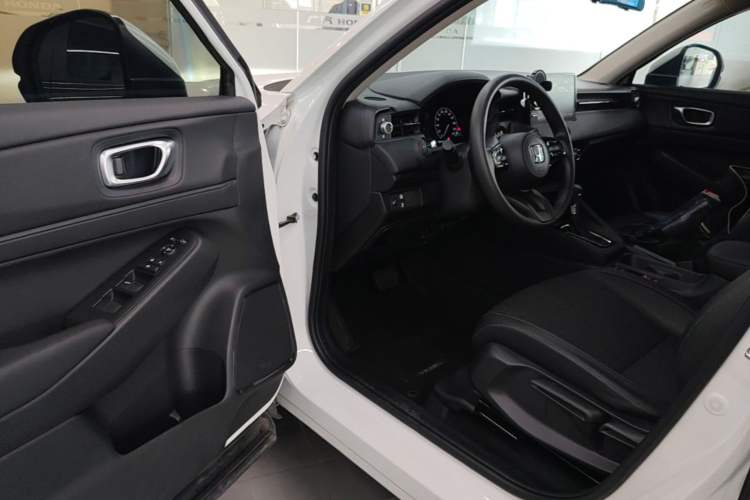 Used Honda Vezel 2023 1.5L CVT Tech Edition Driver Seat