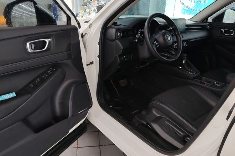 Used Honda Vezel 2023 1.5L CVT Tech Edition Driver Seat