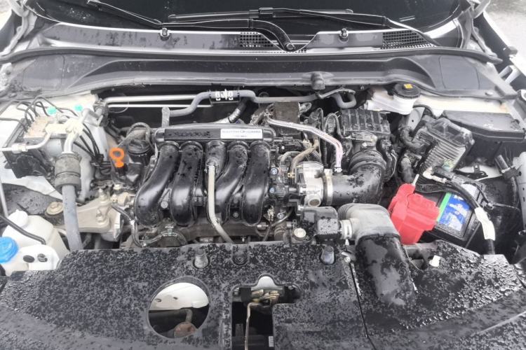 Used Honda Vezel 2023 1.5L CVT Elite Edition Engine Bay