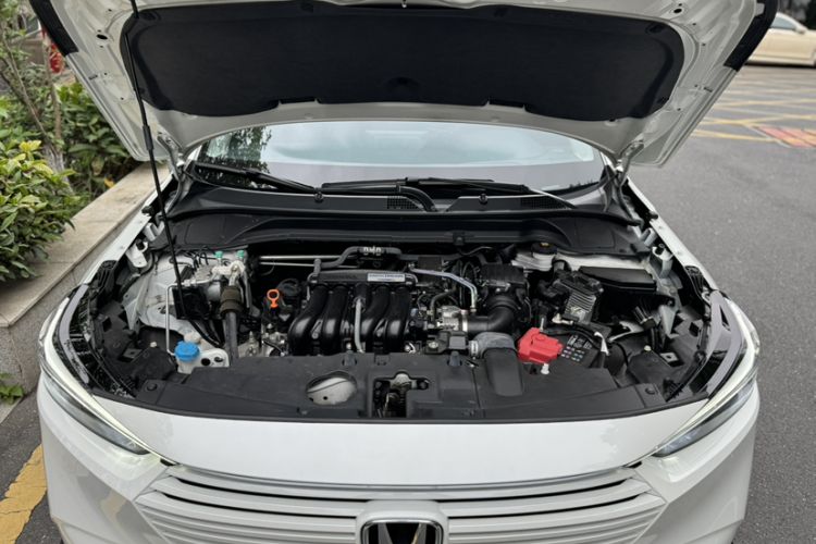 Used Honda Vezel 2023 1.5L CVT Tech Edition Engine Bay