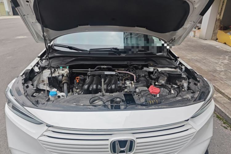 Used Honda Vezel 2023 1.5L CVT Elite Edition Engine Bay