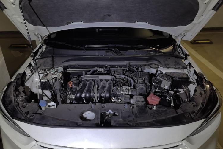 Used Honda Vezel 2023 1.5L CVT Pioneer Edition Engine Bay