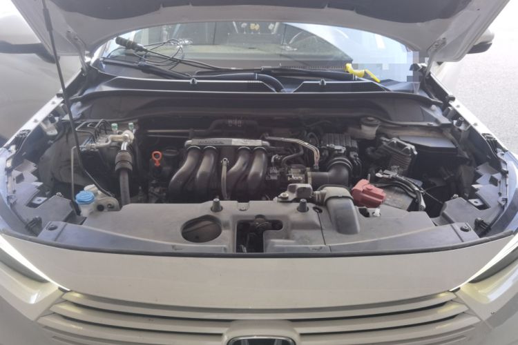Used Honda Vezel 2023 1.5L CVT Elite Edition Engine Bay