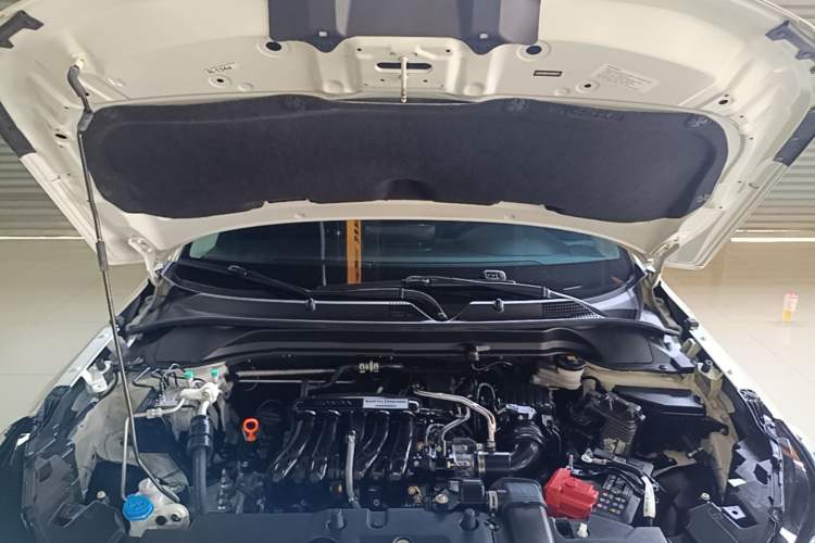 Used Honda Vezel 2023 1.5L CVT Tech Edition Engine Bay