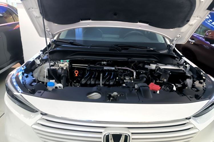 Used Honda Vezel 2023 1.5L CVT Elite Edition Engine Bay