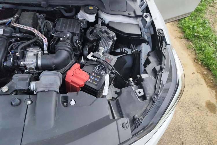 Used Honda Vezel 2023 1.5L CVT Tech Edition Engine Bay Left
