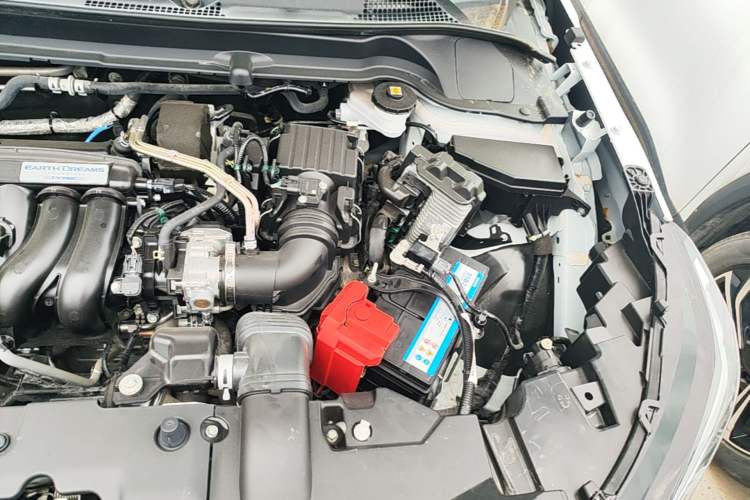 Used Honda Vezel 2023 1.5L CVT Pioneer Edition Engine Bay Left