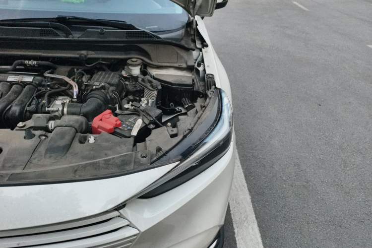 Used Honda Vezel 2023 1.5L CVT Luxury Edition Engine Bay Left