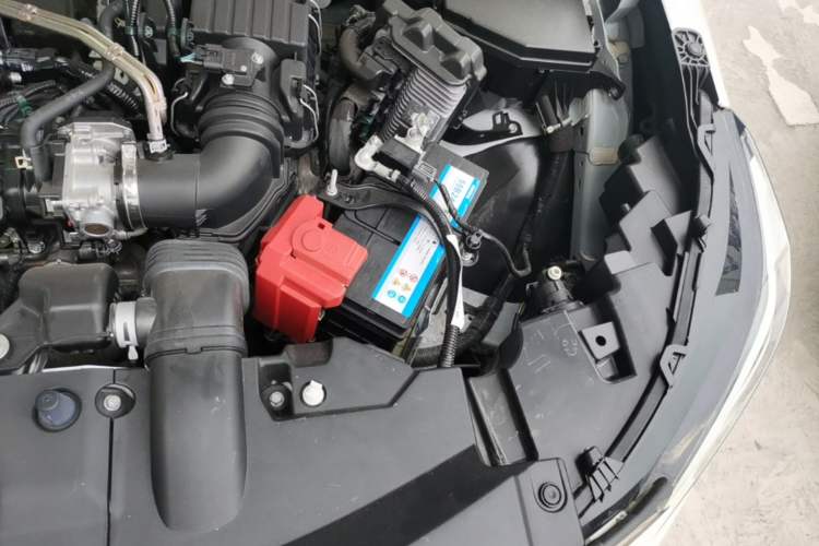 Used Honda Vezel 2023 1.5L CVT Pioneer Edition Engine Bay Left