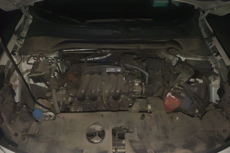 Used Honda Vezel 2023 1.5L CVT Elite Edition Engine Bay