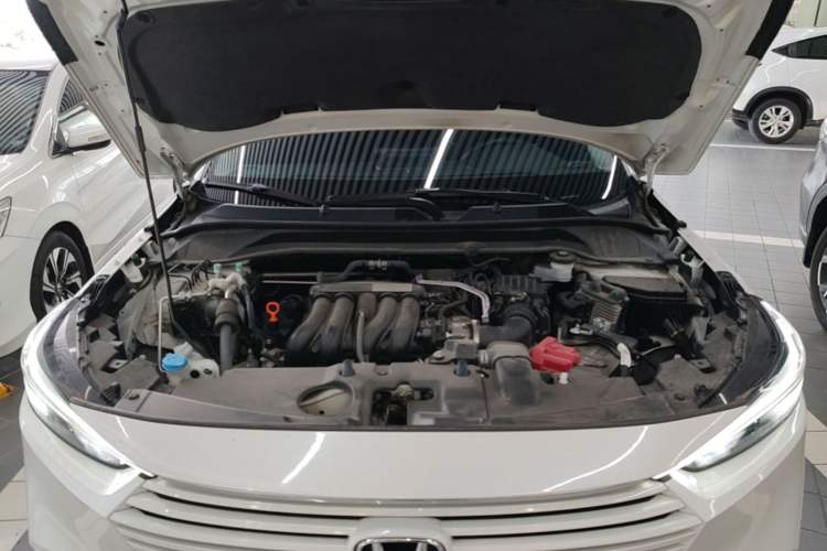 Used Honda Vezel 2023 1.5L CVT Tech Edition Engine Bay