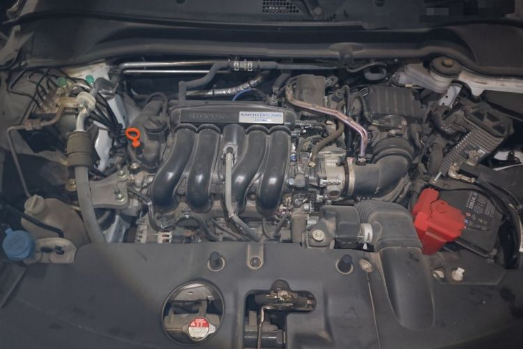 Used Honda Vezel 2023 1.5L CVT Elite Edition Engine Bay