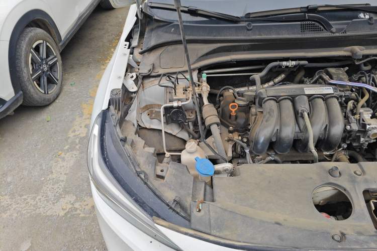Used Honda Vezel 2023 1.5L CVT Tech Edition Engine Bay Right