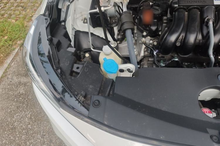 Used Honda Vezel 2023 1.5L CVT Tech Edition Engine Bay Right