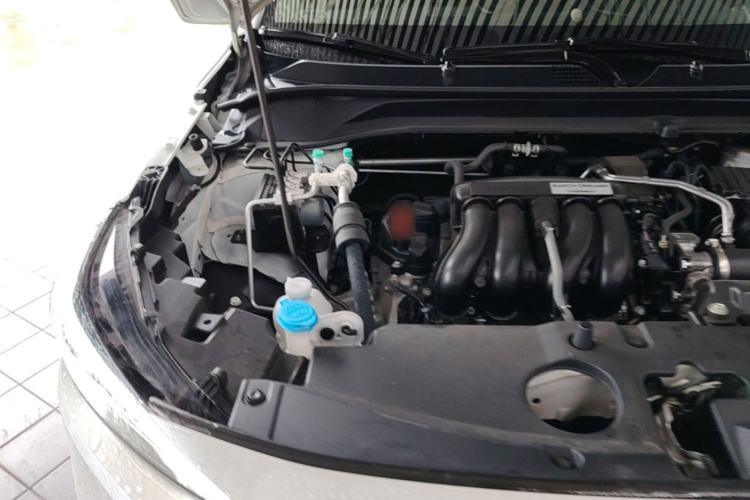 Used Honda Vezel 2023 1.5L CVT Tech Edition Engine Bay Right