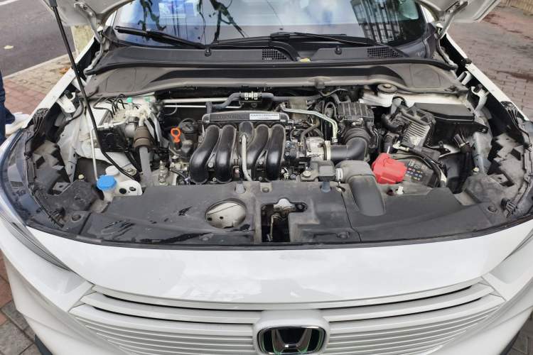 Used Honda Vezel 2023 1.5L CVT Tech Edition Engine Bay