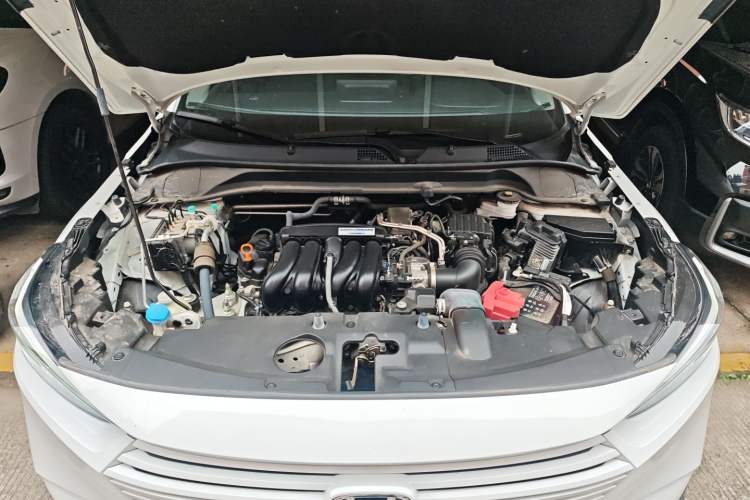 Used Honda Vezel 2023 1.5L CVT Tech Edition Engine Bay
