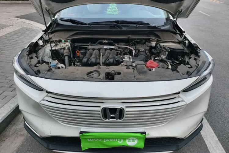 Used Honda Vezel 2023 1.5L CVT Luxury Edition Engine Bay