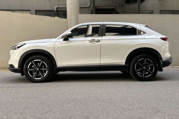 Used Honda Vezel 2023 1.5L CVT Elite Edition Exterior 1