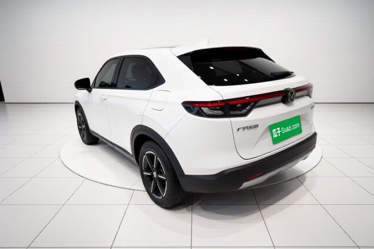 Used Honda Vezel 2023 1.5L CVT Tech Edition Exterior 3