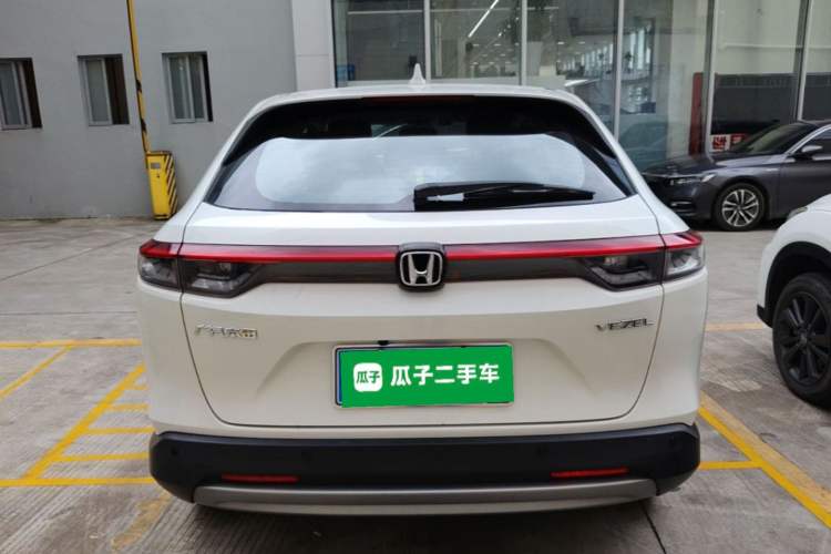 Used Honda Vezel 2023 1.5L CVT Elite Edition Exterior 4