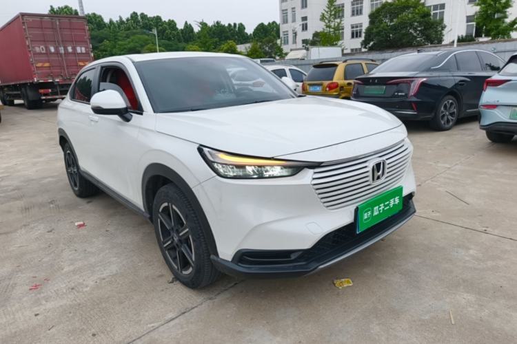Used Honda Vezel 2023 1.5L CVT Elite Edition Front Right 45 Deg