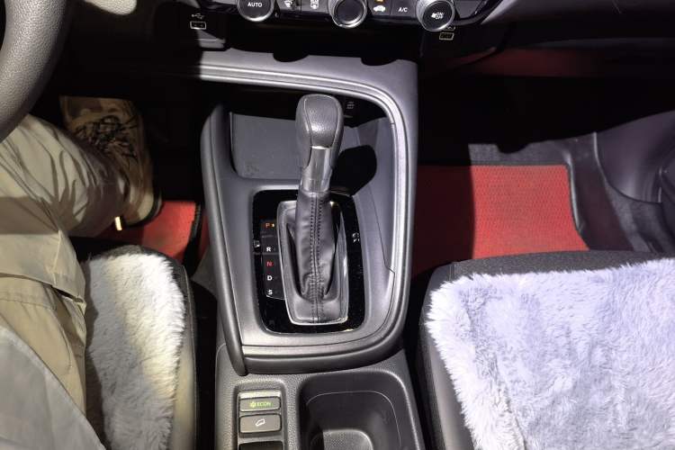 Used Honda Vezel 2023 1.5L CVT Pioneer Edition Gear Lever