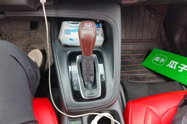 Used Honda Vezel 2023 1.5L CVT Elite Edition Gear Lever