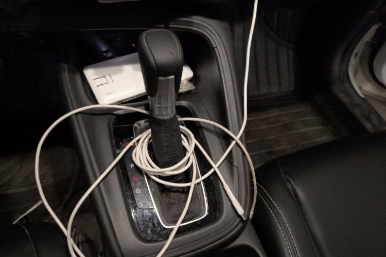 Used Honda Vezel 2023 1.5L CVT Elite Edition Gear Lever