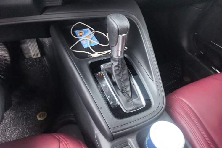 Used Honda Vezel 2023 1.5L CVT Elite Edition Gear Lever