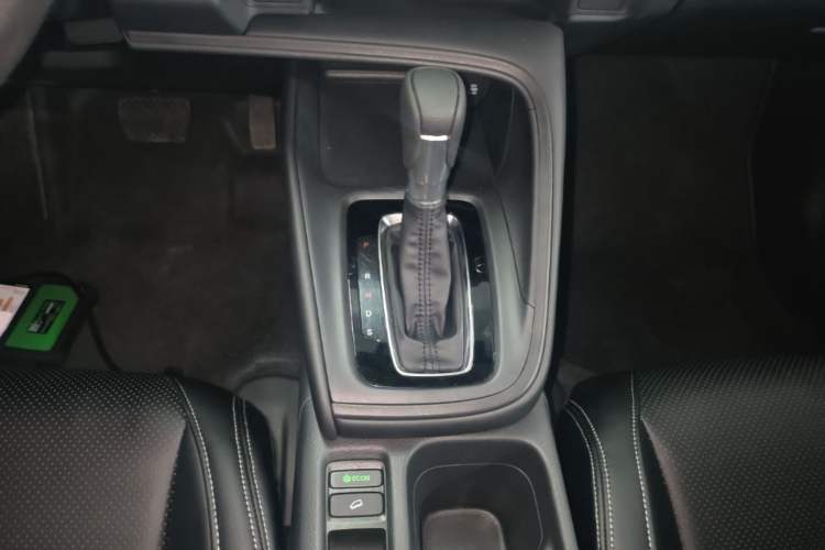 Used Honda Vezel 2023 1.5L CVT Elite Edition Gear Lever