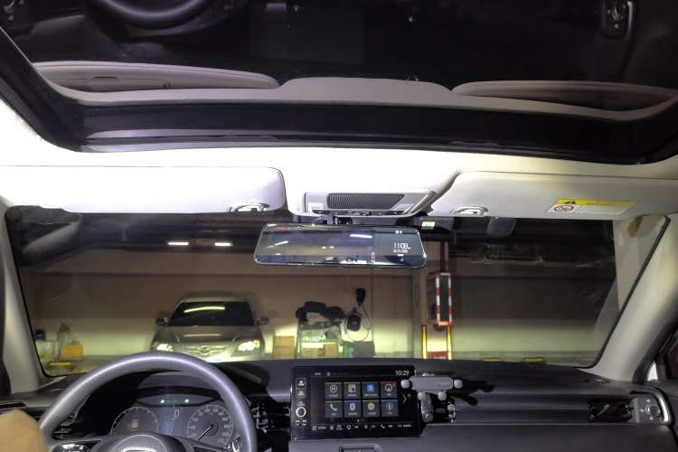 Used Honda Vezel 2023 1.5L CVT Pioneer Edition Headliner