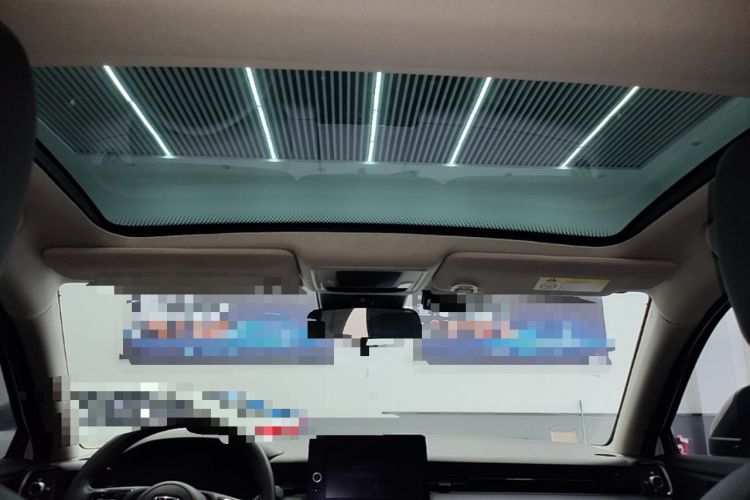 Used Honda Vezel 2023 1.5L CVT Tech Edition Headliner