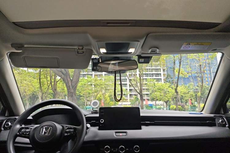 Used Honda Vezel 2023 1.5L CVT Tech Edition Headliner