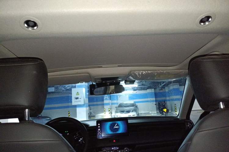 Used Honda Vezel 2023 1.5L CVT Tech Edition Headliner