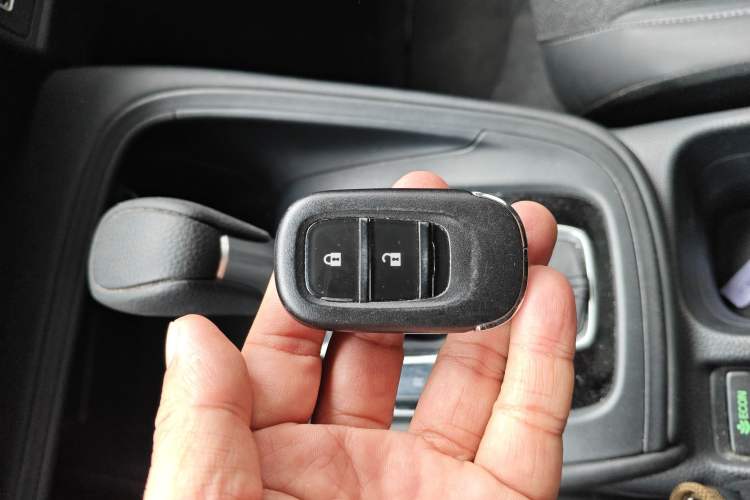 Used Honda Vezel 2023 1.5L CVT Tech Edition Interior 1