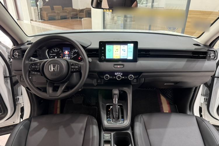 Used Honda Vezel 2023 1.5L CVT Elite Edition Interior 1