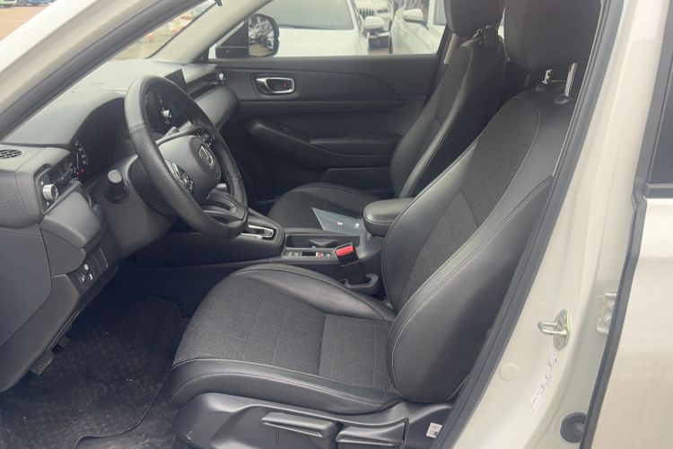 Used Honda Vezel 2023 1.5L CVT Tech Edition Interior 1