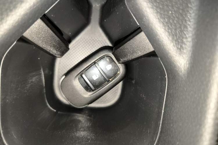 Used Honda Vezel 2023 1.5L CVT Tech Edition Interior 1