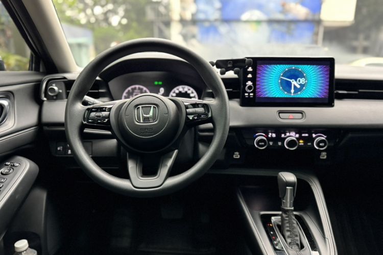 Used Honda Vezel 2023 1.5L CVT Tech Edition Interior 11