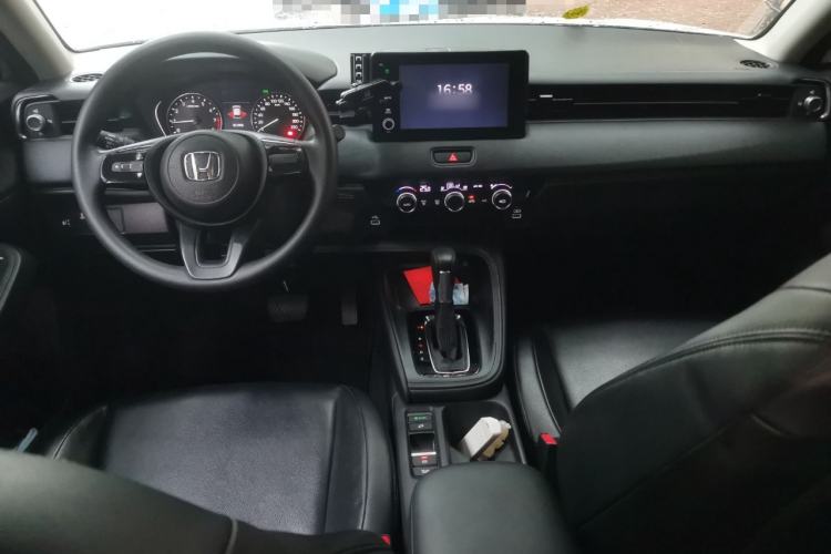 Used Honda Vezel 2023 1.5L CVT Elite Edition Interior 2