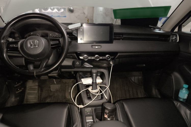 Used Honda Vezel 2023 1.5L CVT Elite Edition Interior 2