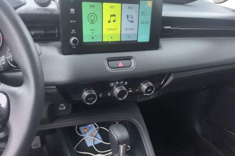 Used Honda Vezel 2023 1.5L CVT Elite Edition Interior 3