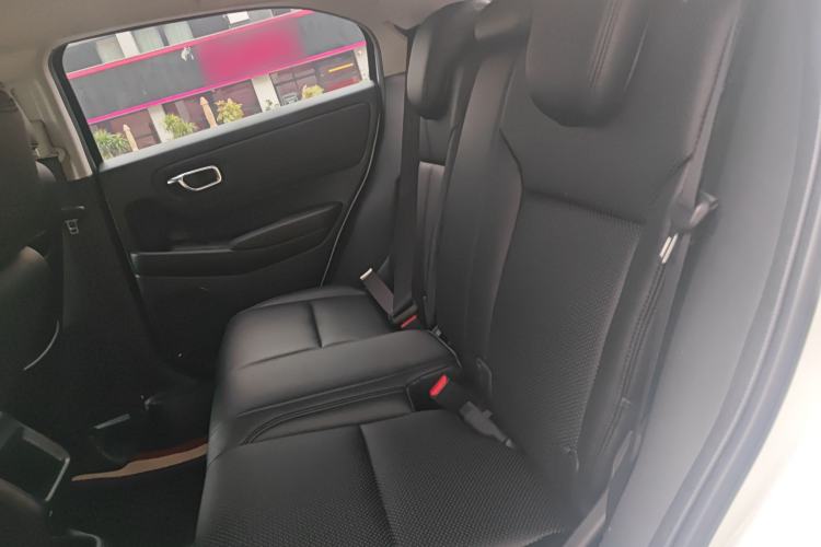 Used Honda Vezel 2023 1.5L CVT Elite Edition Interior 4