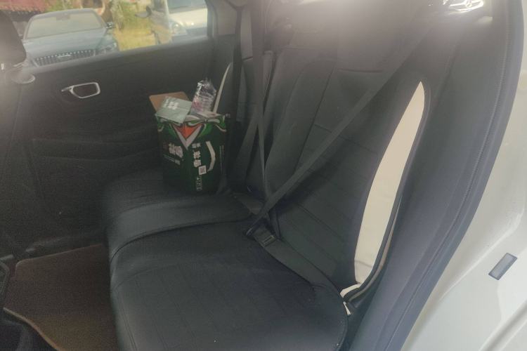 Used Honda Vezel 2023 1.5L CVT Pioneer Edition Interior 4