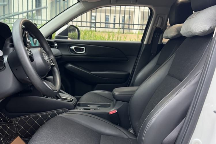 Used Honda Vezel 2023 1.5L CVT Tech Edition Interior 5