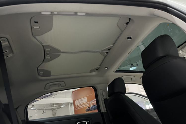 Used Honda Vezel 2023 1.5L CVT Tech Edition Interior 7