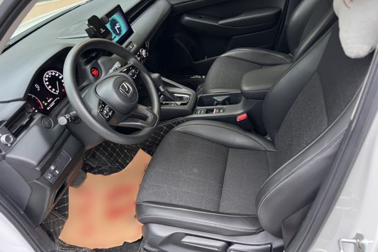 Used Honda Vezel 2023 1.5L CVT Tech Edition Interior 8