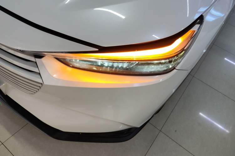 Used Honda Vezel 2023 1.5L CVT Elite Edition Left Front Headlight